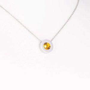 Magnetanhänger silberfarben mit einem bernsteinfarbenen Zirkonia