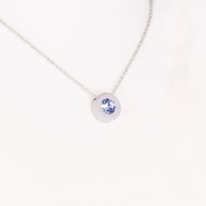 Magnetanhänger silberfarben mit einem hellfliederfarbenen Zirkonia