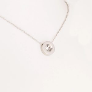 Magnetanhänger Stille Kraft mit einem weißen Zirkonia